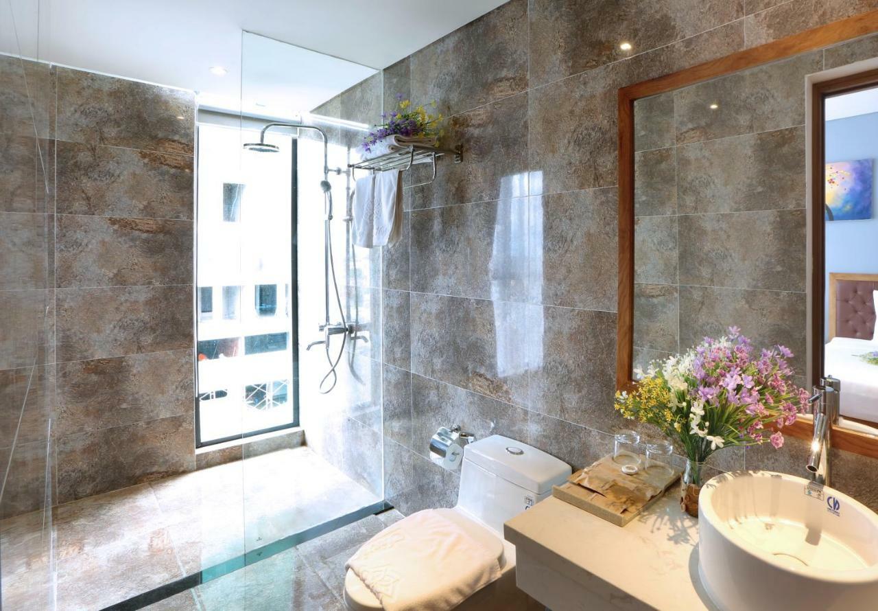 Clivia Hotel & Suite Дананг Экстерьер фото