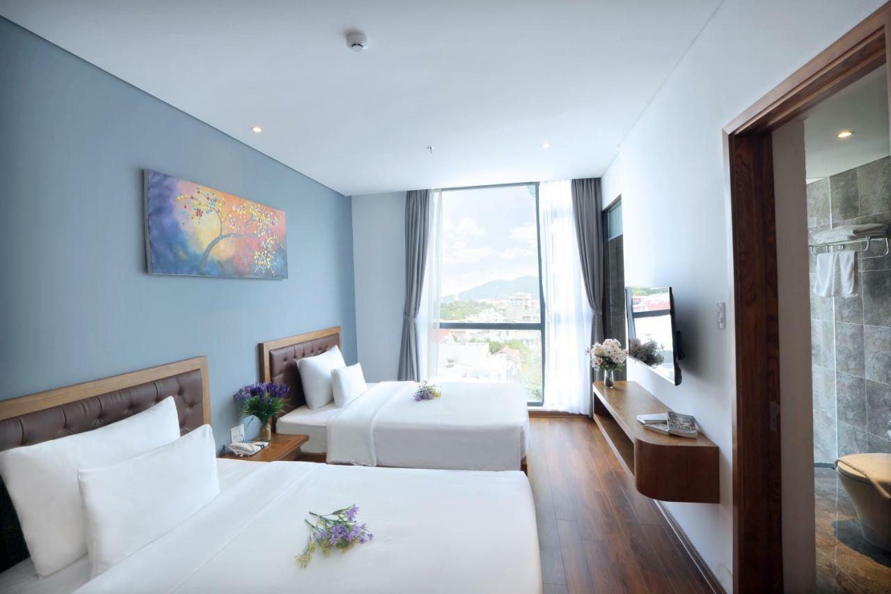 Clivia Hotel & Suite Дананг Экстерьер фото