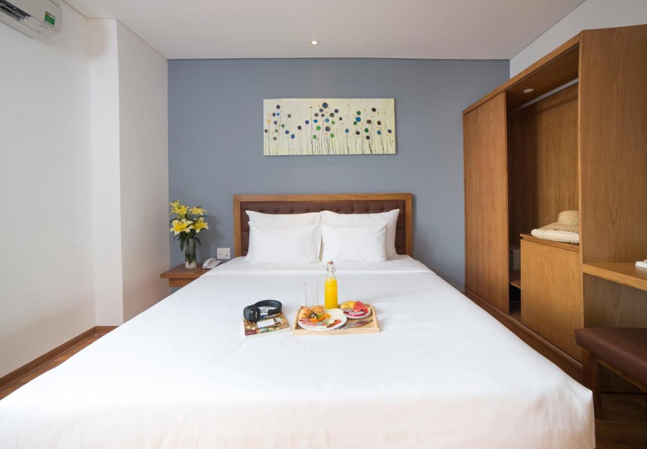 Clivia Hotel & Suite Дананг Экстерьер фото
